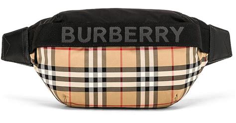 burberry fanny pack men.